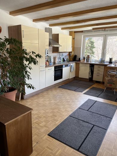 Duże 4-pokojowe mieszkanie z prawdziwą wartością dodaną! Możliwe elastyczne użytkowanie! (app. na poddaszu, ogród, rezerwy) – Photo 7