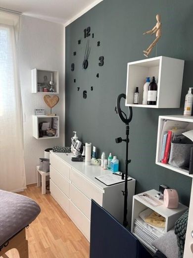 Helle 3-Zimmer-Dachgeschosswohnung mit Dachterrasse im Ortskern von Altdorf – Arbeits-/Kinderzimmer
