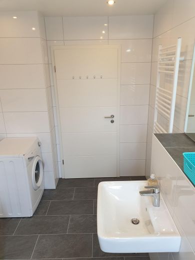 2. OG Bad 1 mit Badewanne
