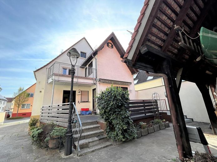 Haus Hinten, Blick zu Terrasse