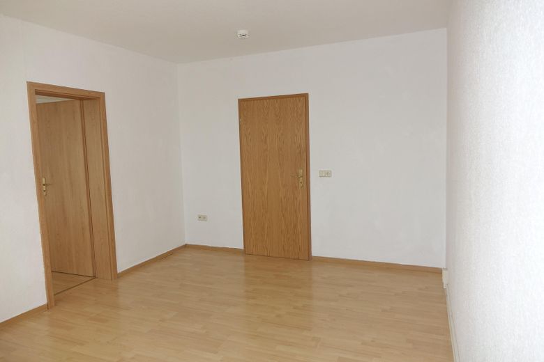 słoneczne mieszkanie 2-pokojowe z kuchnią w zabudowie – Wohnzimmer