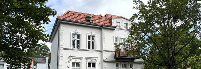 Repräsentative Gewerbefläche im Zentrum von Wandlitz – Straßenansicht