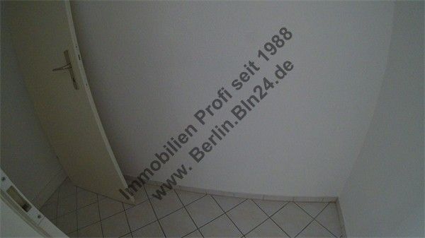 Wohnung mieten - 3 Zimmer saniert 2er oder 3er WG tauglich – G0013799