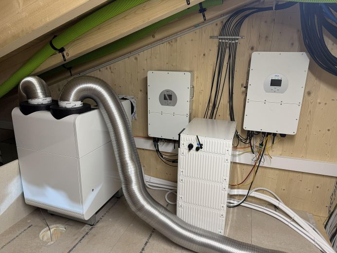Dachboden PV Speicher Lüftung