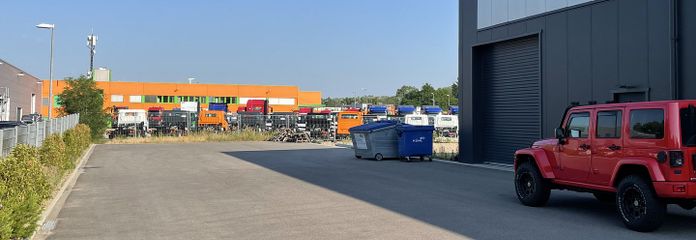 Halle 2 mit Verkehrsfläche