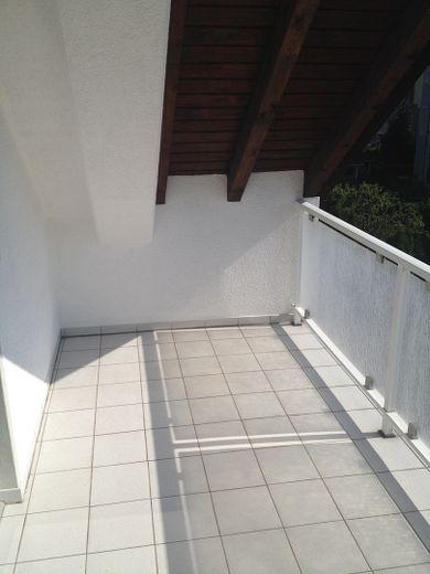 3,5-kamerappartement in loftstijl met balkon, binnenstad Gotha – Balkongeländer