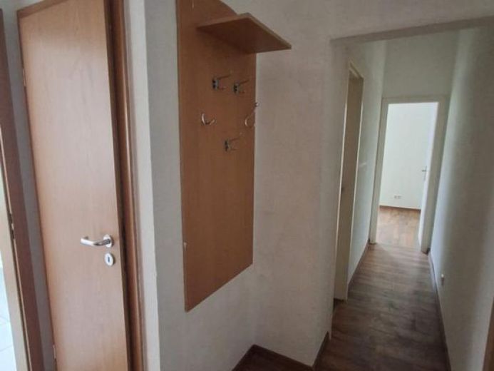 Objekt-Nr.: 15125 - vermietete 2-Zimmer-ETW mit Wanne im EG in Plauen – Photo 1