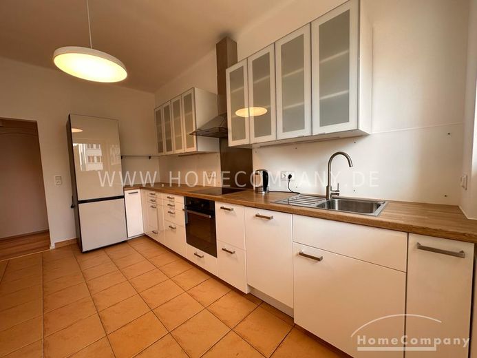 Stanza elegante in appartamento condiviso con balcone, vicino al centro nella vecchia Saarbrücken – 05fe730426b6e409e01fccc1b0504819aff9d8f9.jpg