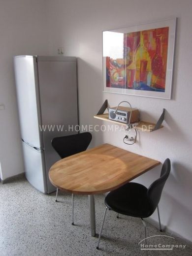 Sehr schöne, helle und möblierte 2 Zimmer Wohnung in Kiel,direkte Uninähe – fcd0c365dd0a18bdb687490ee28afb148f2041f3.jpg