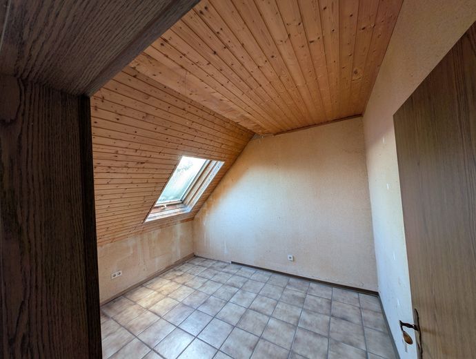 Haus in Unzenberg mit Ausbaureserve – Foto 6