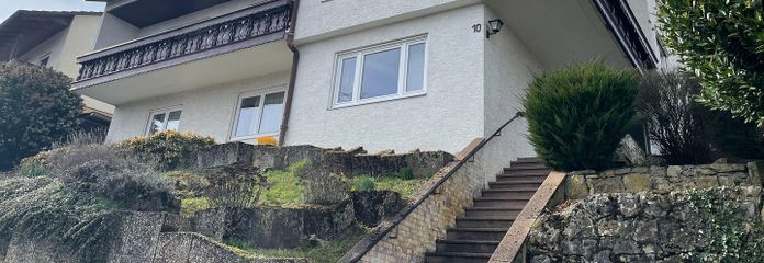 Hanglage des Objektes