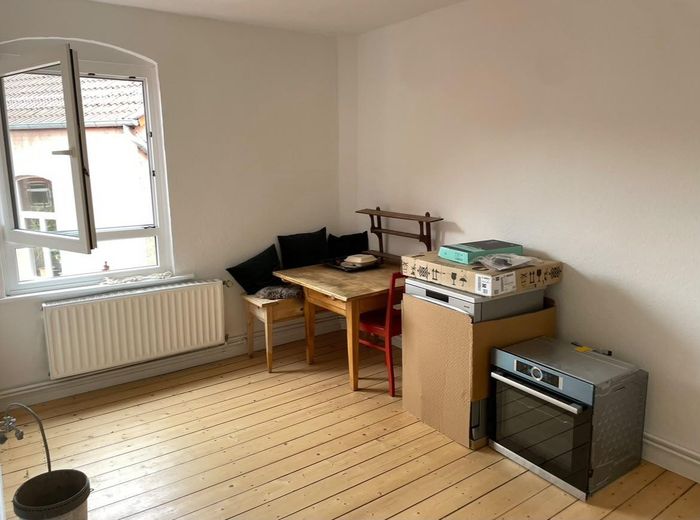 Renovierte 2-Zimmer-Altbauwohnung im Dachgeschoss – nahe Leibniz Universität & Welfengarten – Küche
