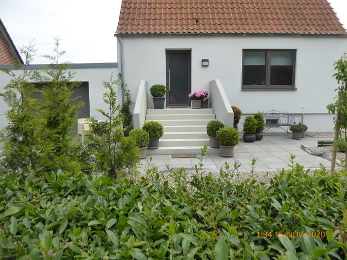 BAUGRUND - Traumlage im zauberhaften Lemkendorf -  unverbaubarer Blick! – Nachbargrundstück - Bestand.d.