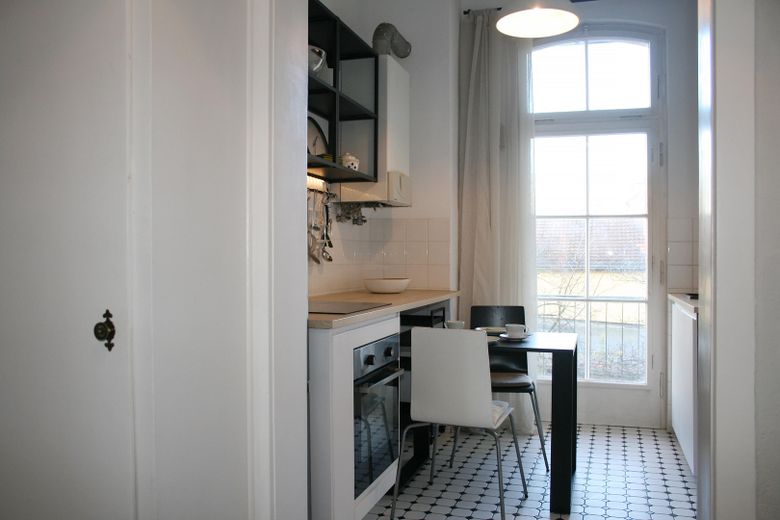 Charmante Altbauwohnung mit Balkon und Garten Nähe Kurpark Stuttgart Bad Cannstatt – फोटो 21