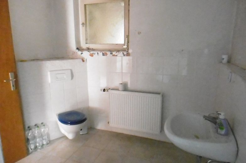 freistehendes Ein- bis Zweifamilienhaus sucht Handwerker-Familie – Photo 10