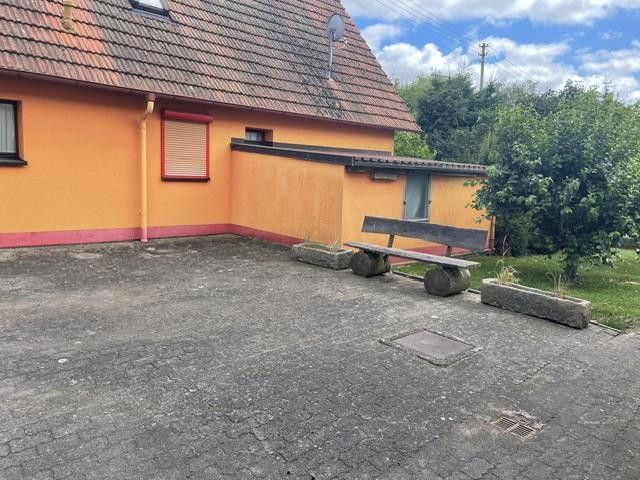 Anwesen mit Einfamilienhaus inkl. ELW & zweitem Wohnhaus, Garagen, Carport, Scheune & Werkstatt – Foto 35