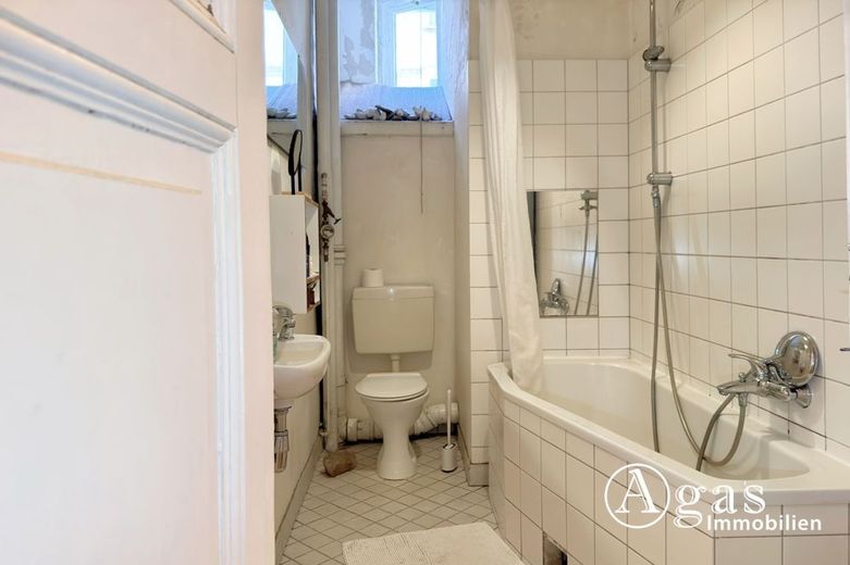 Prenzlauer Berg: 142 m² urok starej zabudowy z przyszłością! – Bad Nr. 2