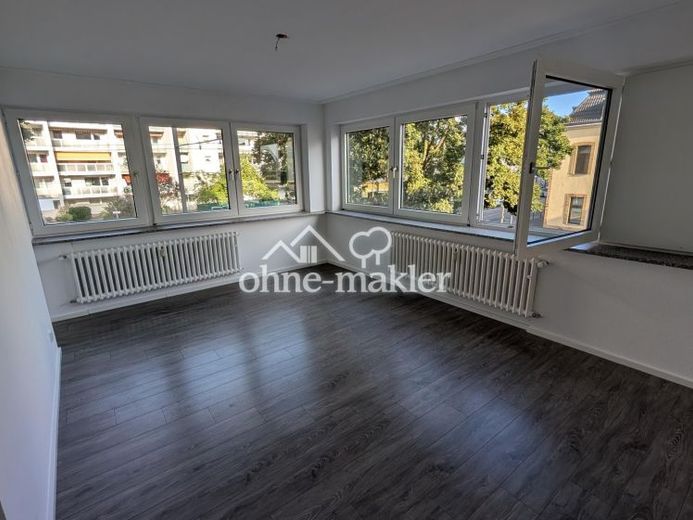 Sans commission : appartement moderne de 3,5 pièces à Köln-Weidenpesch – Photo 1