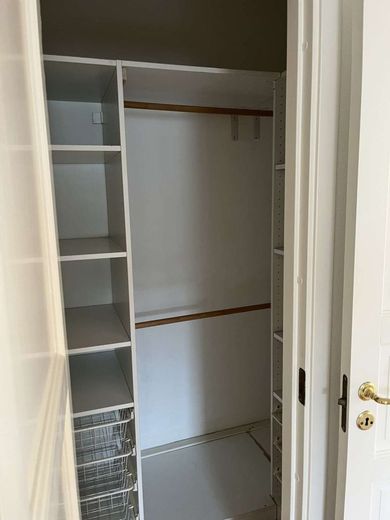 Wandschrank