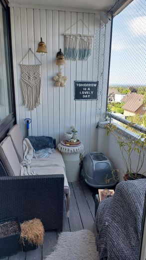3 Zimmerwohnung mit Einbauküche in Kerpen-Brüggen zu vermieten – Balkon