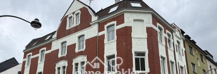 PROVISIONSFREIE renditestarke Kapitalanlage mit Aufteilungspotenzial und modernisierten Wohnungen
