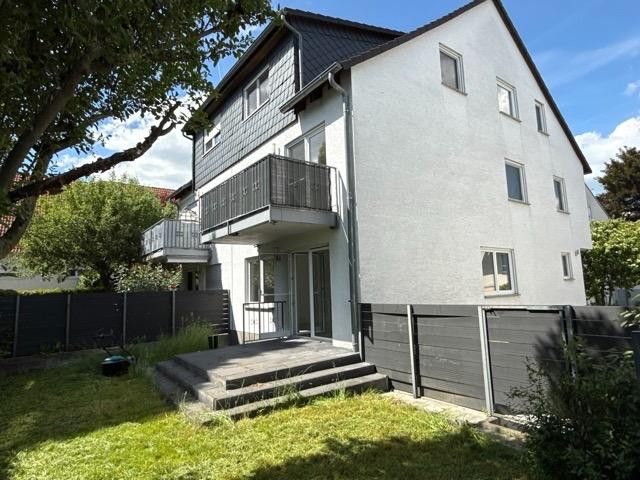 Hausansicht, Garten