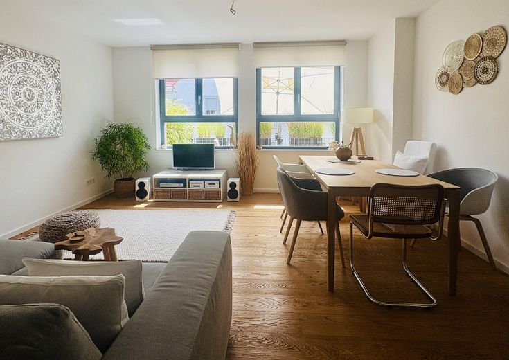 Ancienne ferme, nouvel art de vivre ! Magnifique appartement duplex moderne de 3 pièces. – Wohnzimmer 2