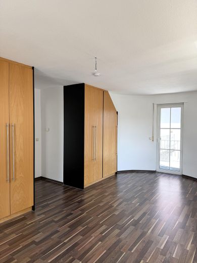 Provisionsfrei: Exklusive 4 Zimmerwohnung mit außergewöhnlicher Architektur – Schlafzimmer