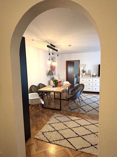 Zentrumsnahe 2 Zimmer Wohnung mit Balkon und Tiefgarage – Foto 5