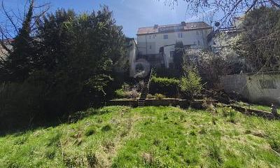 WOONEN EN VERHUREN MET TUIN EN GARAGE – 1778088437_522bc6.jpg