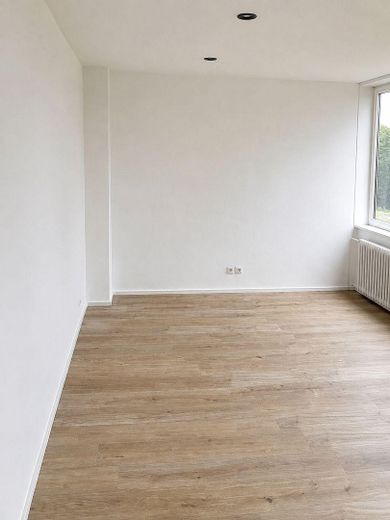 Helle und moderne 2-Zimmer-Wohnung mit Balkon in Außernzell – Foto 8