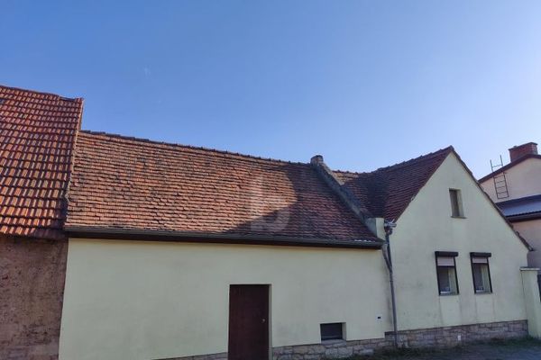 LÄNDLICHES WOHNEN MIT GESCHICHTE