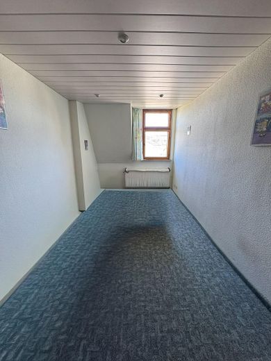 Familientraum: Gepflegte 6ZKB mit zwei Bädern, Garten, Kellerraum, Bus-Haltestelle – Kinderzimmer