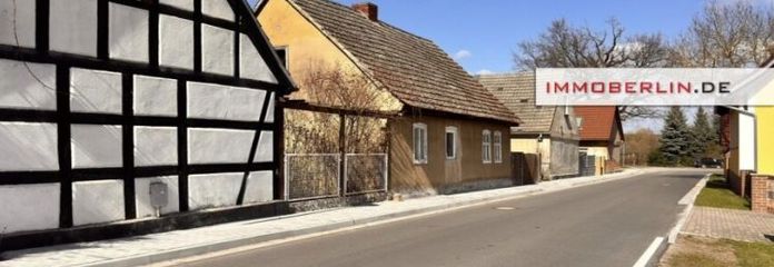 IMMOBERLIN.DE - Sanierungsgelegenheit! Historisches Haus mit Nebengebäuden