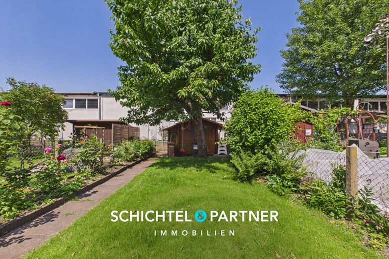 Ohlenhof | Ansprechendes Reihenmittelhaus mit Balkon und Terrasse – S&amp;P | Garten