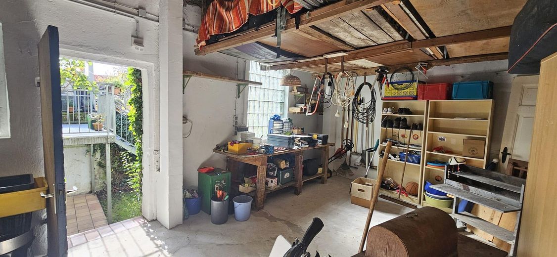 Charmantes kleines Altbremer Reihenendhaus mit Garage in Peterswerder – Garage