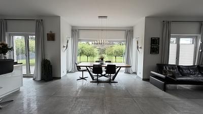 DARF ICH VORSTELLEN: IHRE ARCHITEKTEN-VILLA – 1788268362_41c58a.jpg