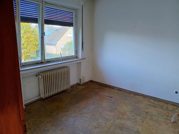 منزل متلاصق في موقع هادئ في لوبكه – Schlafzimmer zur Straßenseite
