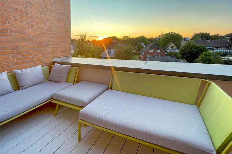 Hoogwaardig townhouse met dakterras en uitzicht op het water – Foto 23