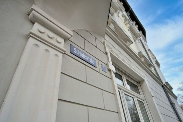 Einziehen - Wohlfühlen ! Schicke 2- Raumwohnung mit Balkon freut sich auf neue Mieter !