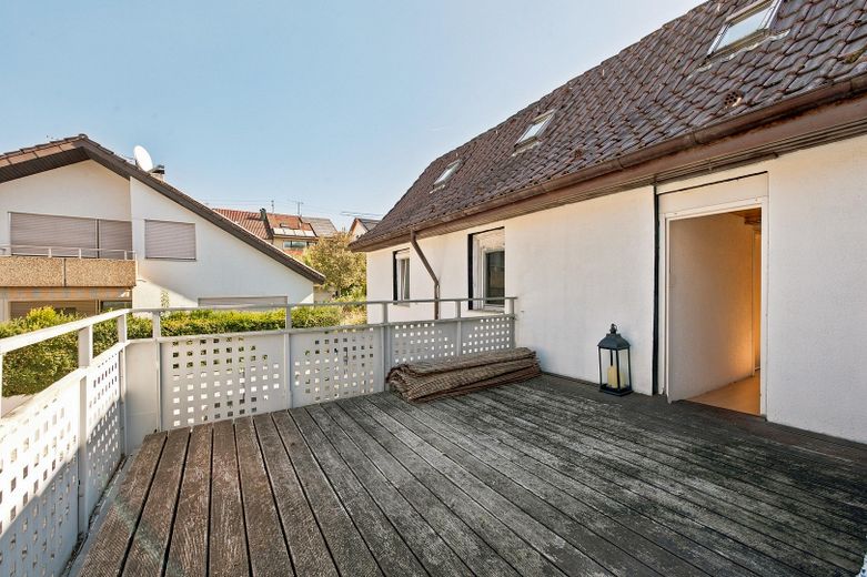 منزل متعدد الوحدات السكنية جذاب في موقع مركزي في فلاين (دون عمولة) – Terrasse OG