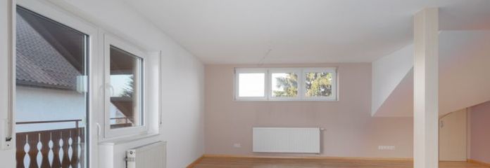 Viel Platz für Generationen – gepflegtes Zweifamilienhaus mit Einliegerwohnung, Garten und zwei Garagen