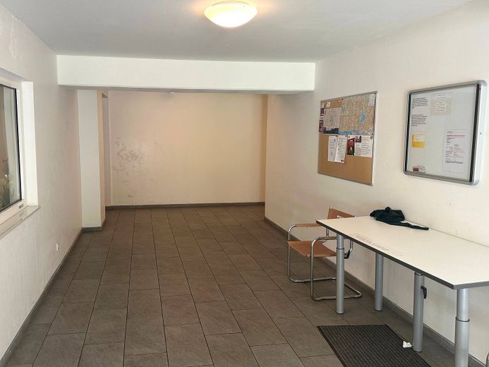 STUDENTS ONLY: Modernes 1-Zimmer-Apartment mit EBK und ALL-IN-MIETE in Ottensen – Foyer