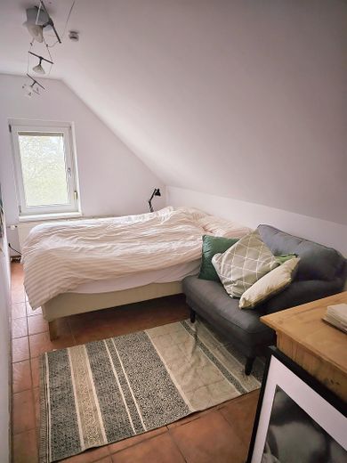 Tu sueño de tener un caballo en casa se hace realidad – kleines Zimmer 1. OG
