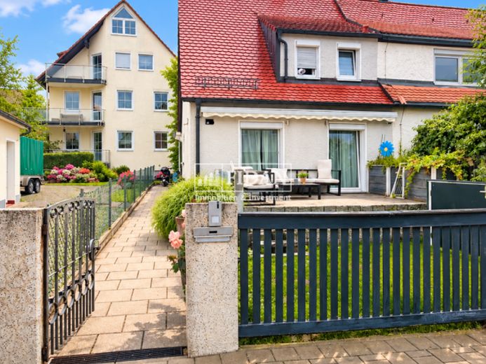 **Charmante, modernisierte Doppelhaushälfte in ruhiger Wohnlage** – Foto 1