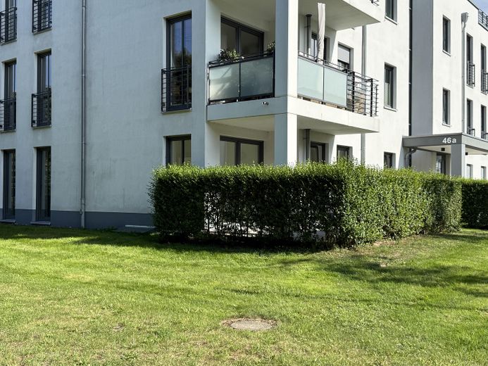 Nur 100 m vom Meer entfernt - Stilvolle 3 ZKB Wohnung mit Marken EBK u. TG Stellplatz – फोटो 3