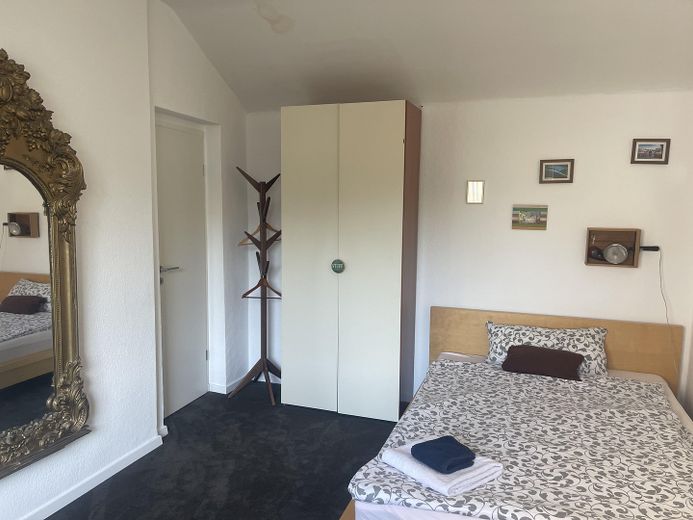 Freistehendes Ein- Zweifamilienhaus in Hagen-Hohenlimburg in bevorzugter Lage Hohenlimburg-Reh – Schlafzimmer 3. 1.OG