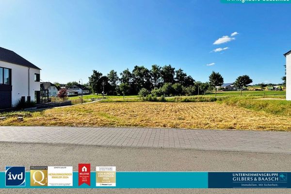 Meckel: Großzügiges Grundstück mit top Anbindungen nahe Bitburg, Trier und Echternach