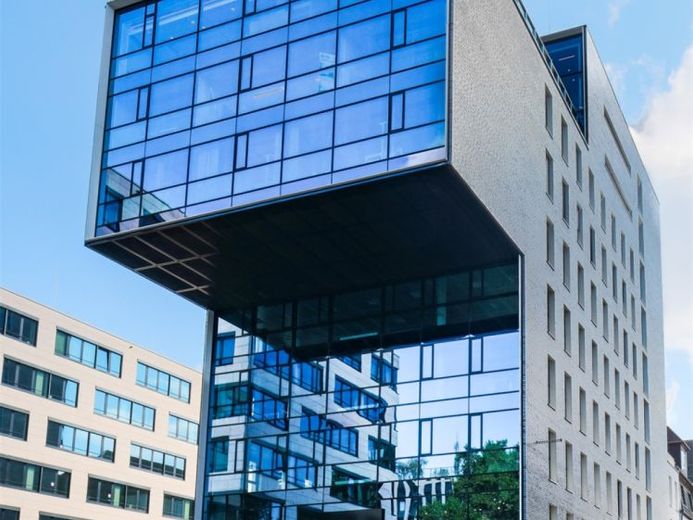 KLE!N - Provisionsfrei - Effiziente Büroetagen in guter Ostendlage – Foto 1