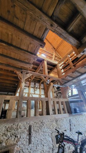 Historische Hofreite, wohnen der besonderen Art. Verkauf Provisionsfrei. – Scheune mit Blick n. oben